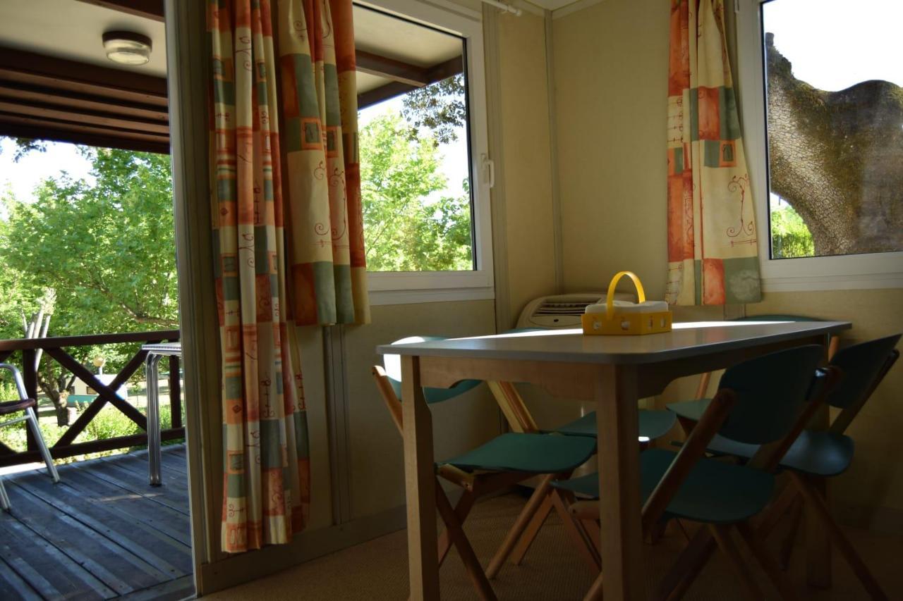 Bungalows, Camping Vega De Francia Sotoserrano Esterno foto
