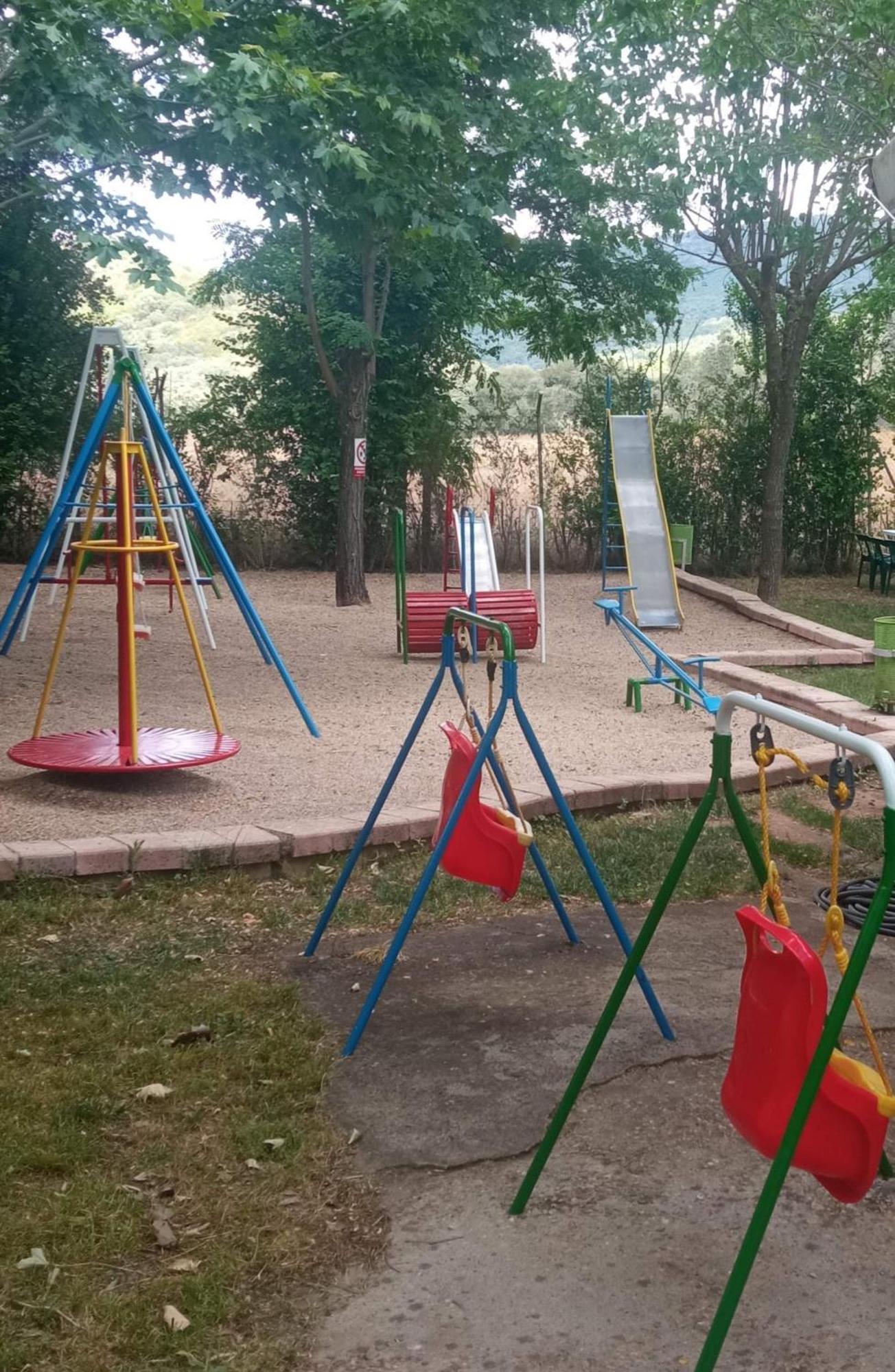 Bungalows, Camping Vega De Francia Sotoserrano Esterno foto